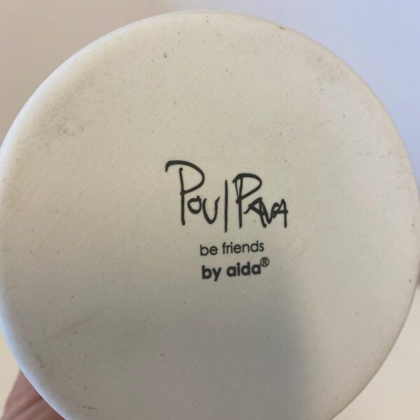 Poul Pava kande h 17 cm 50kr. Holmegaard Peter Svarrer vase h 17 cm 185kr.