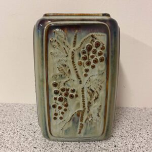 Bing og Grøndahl vase nr 7319 Copenhagen Stoneware 1. sort. H 19,5 cm 600kr.