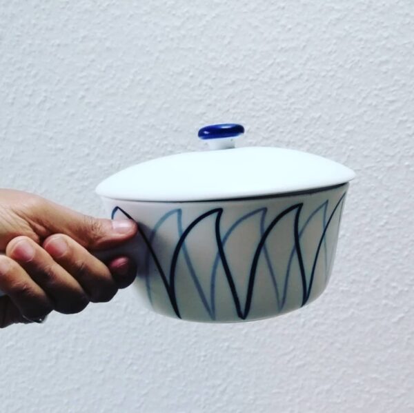 Kasserolle fra danild harlekin eller blå flamme, Lyngby porcelæn i perfekt stand |vejl.pris kr. 225 #unikkelopper