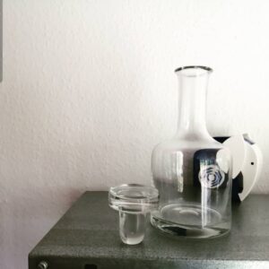 Lækler karaffel med smuk massiv glasprop vejl.pris kr. 75 #unikkelopper