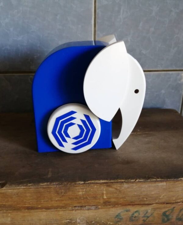 Elefant-sparebøsse fra Handelsbanken, design Bjarne Bo Andersen og Henrik Mikkelsen vejl.pris kr. 125 #unikkelopper