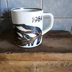 Stort årstalskrus fra Royal Copenhagen |vejl.pris kr. 75 #unikkelopper
